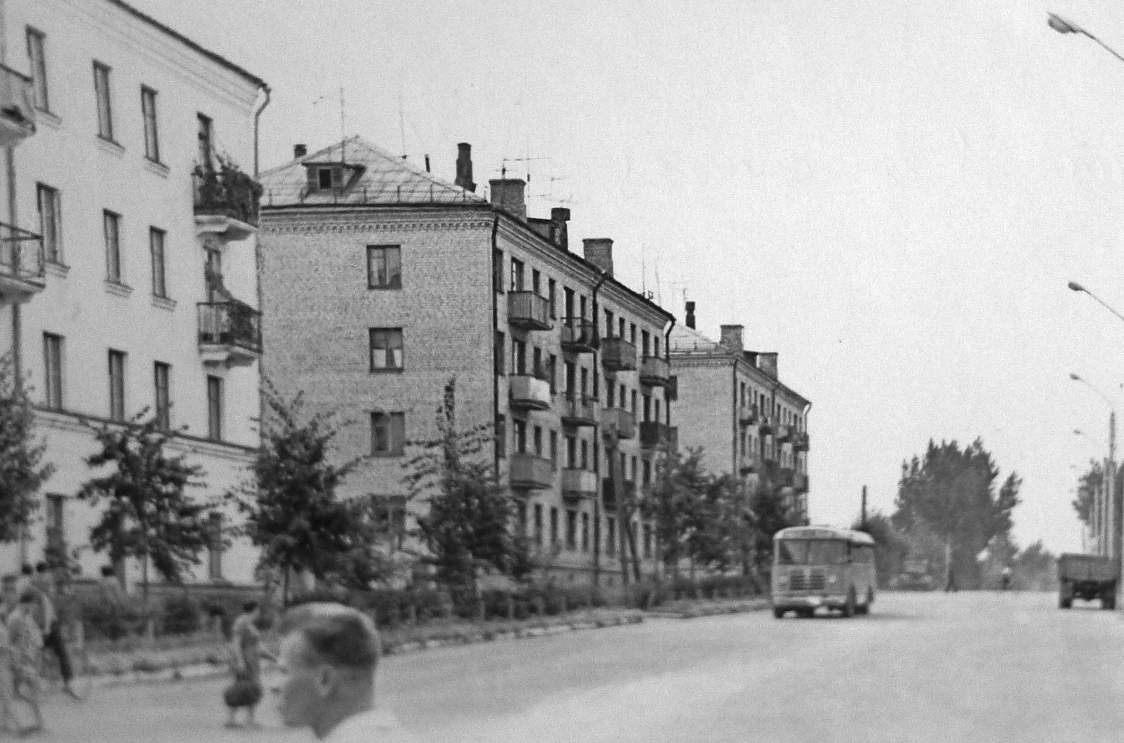 Новозыбков, Советская улица, 1