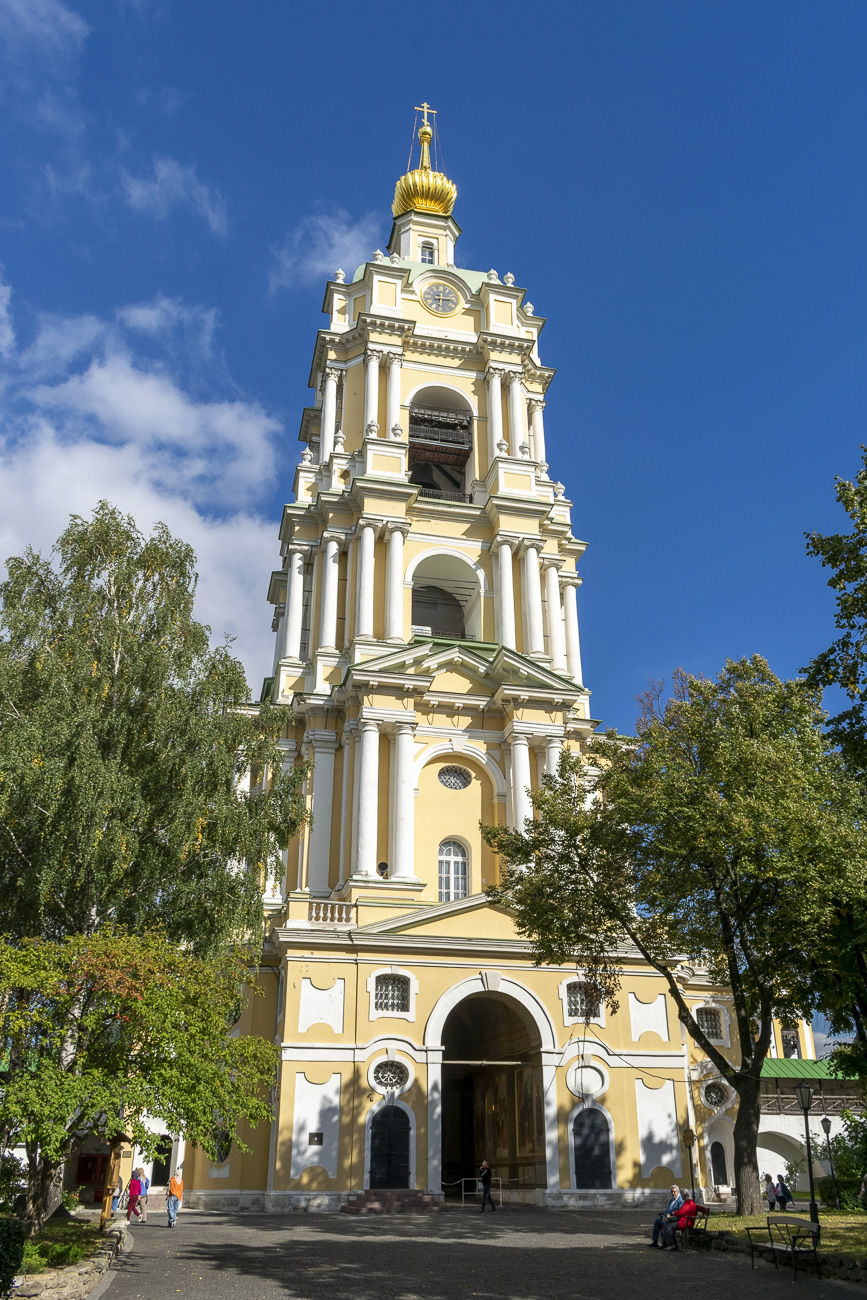 Москва, Крестьянская площадь, 10 стр. 1