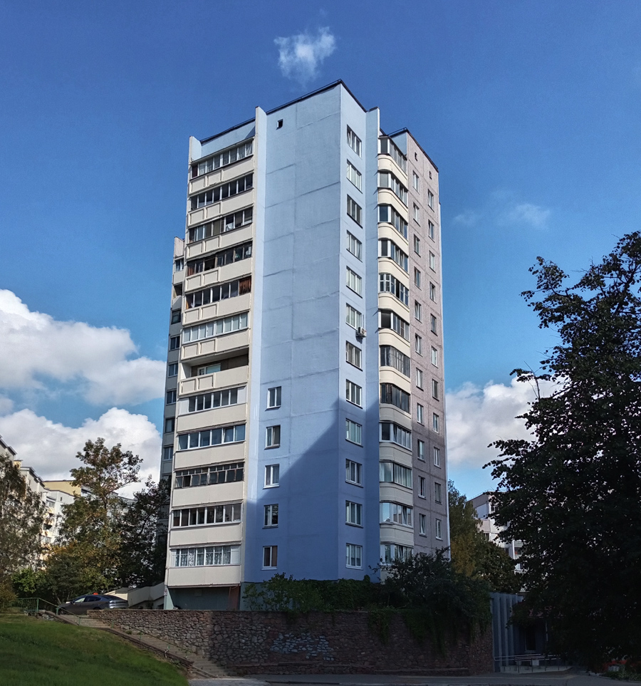Минск, Улица Карбышева, 1 корп. 1
