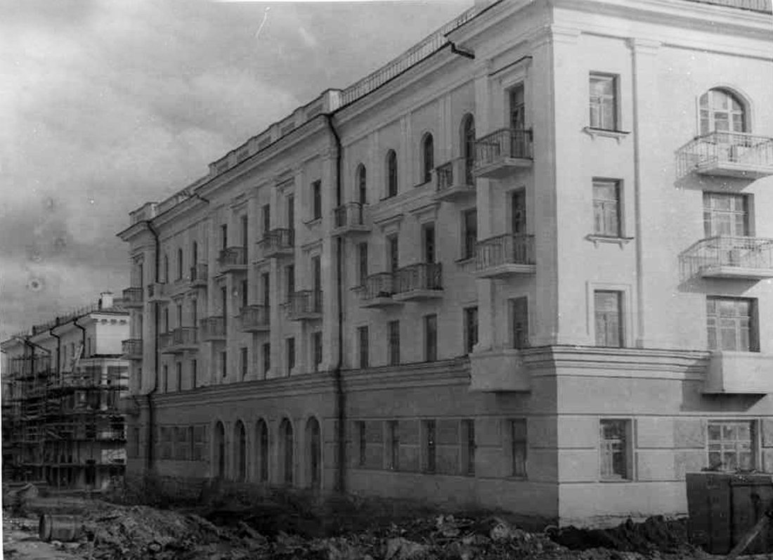 Каменск-Уральский, Улица Бугарева, 6