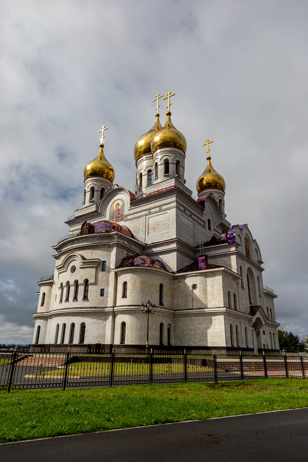 Архангельск, Набережная Северной Двины, 51