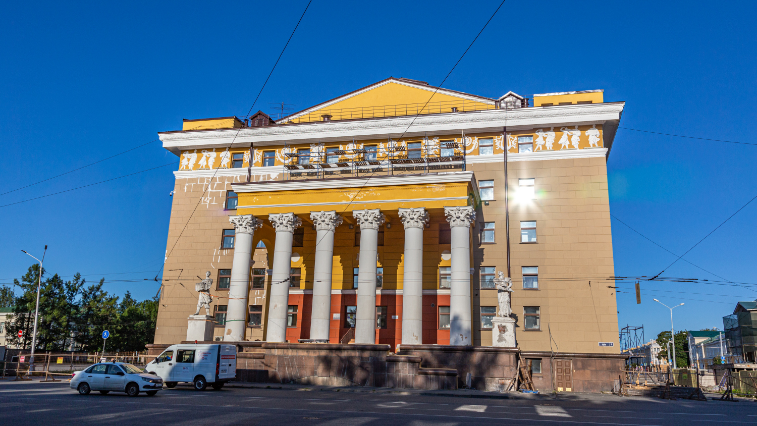 Петрозаводск, Площадь Кирова, 4