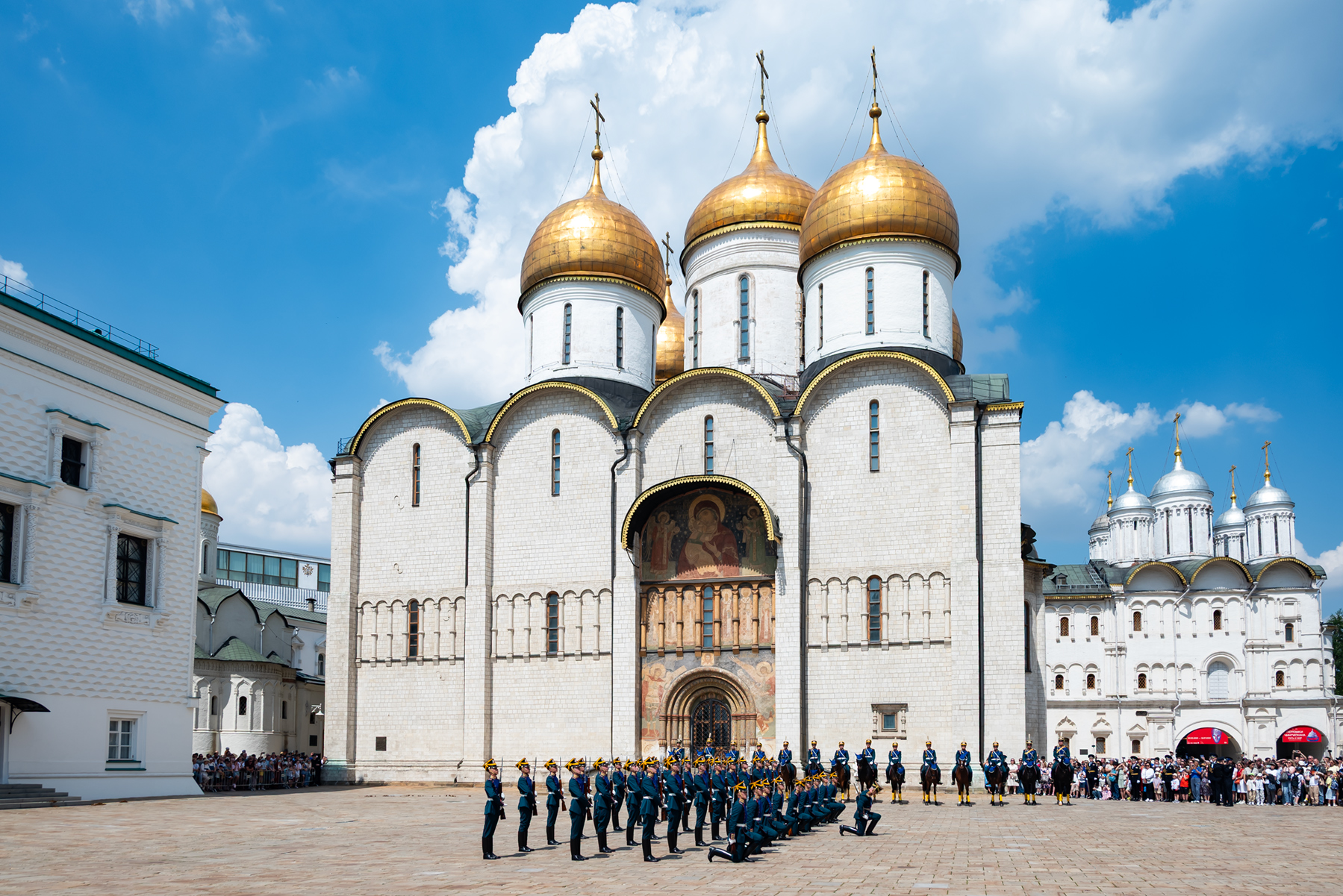 Moscó, Кремль, 1Б / Соборная площадь