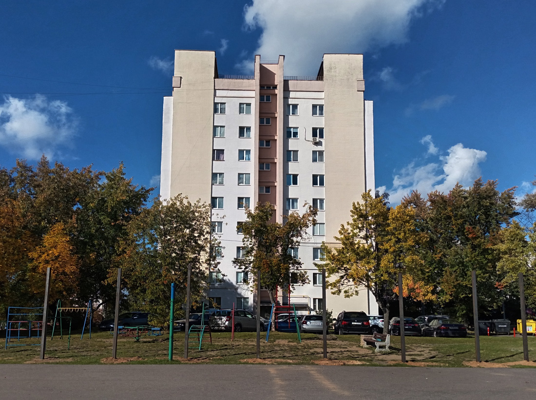 Минск, Улица Петра Глебки, 92