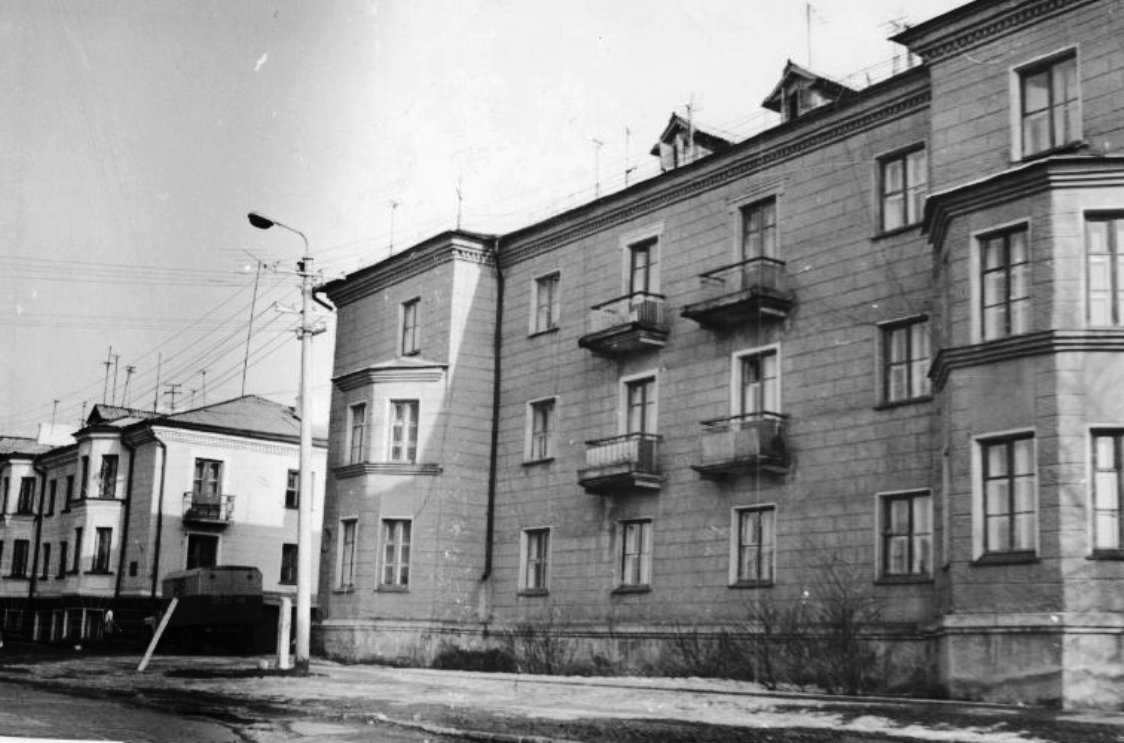 Вятские Поляны, Улица Азина, 60