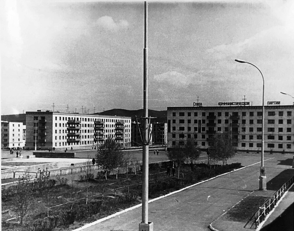 Ishimbai, Проспект Ленина, 55 / Улица Губкина, 34; Проспект Ленина, 62 / Улица Губкина, 32
