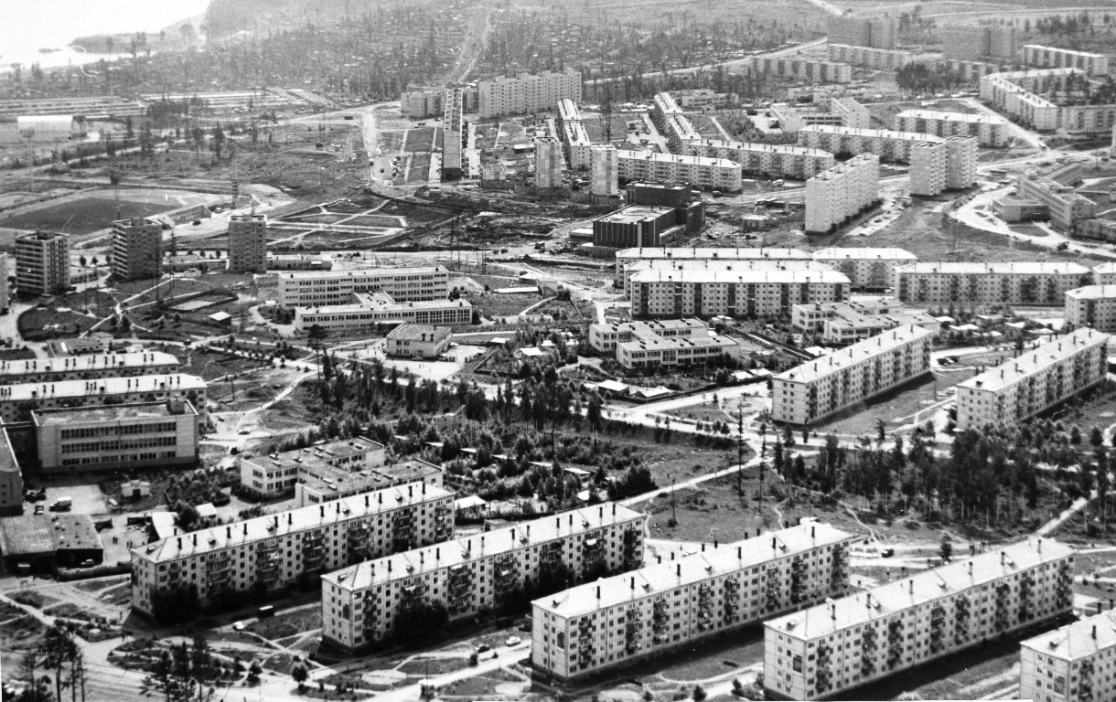 Усть-Илимск, Улица 50 лет ВЛКСМ, 10; Улица 50 лет ВЛКСМ, 8; Улица 50 лет ВЛКСМ, 6; Улица 50 лет ВЛКСМ, 4; Улица Романтиков, 9; Улица Романтиков, 6