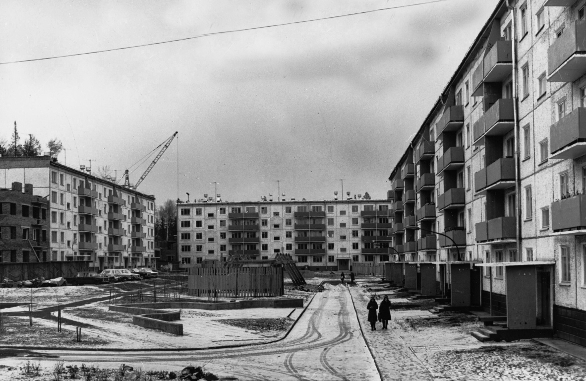 Усть-Илимск, Улица Мечтателей, 1; Проспект Дружбы Народов, 18