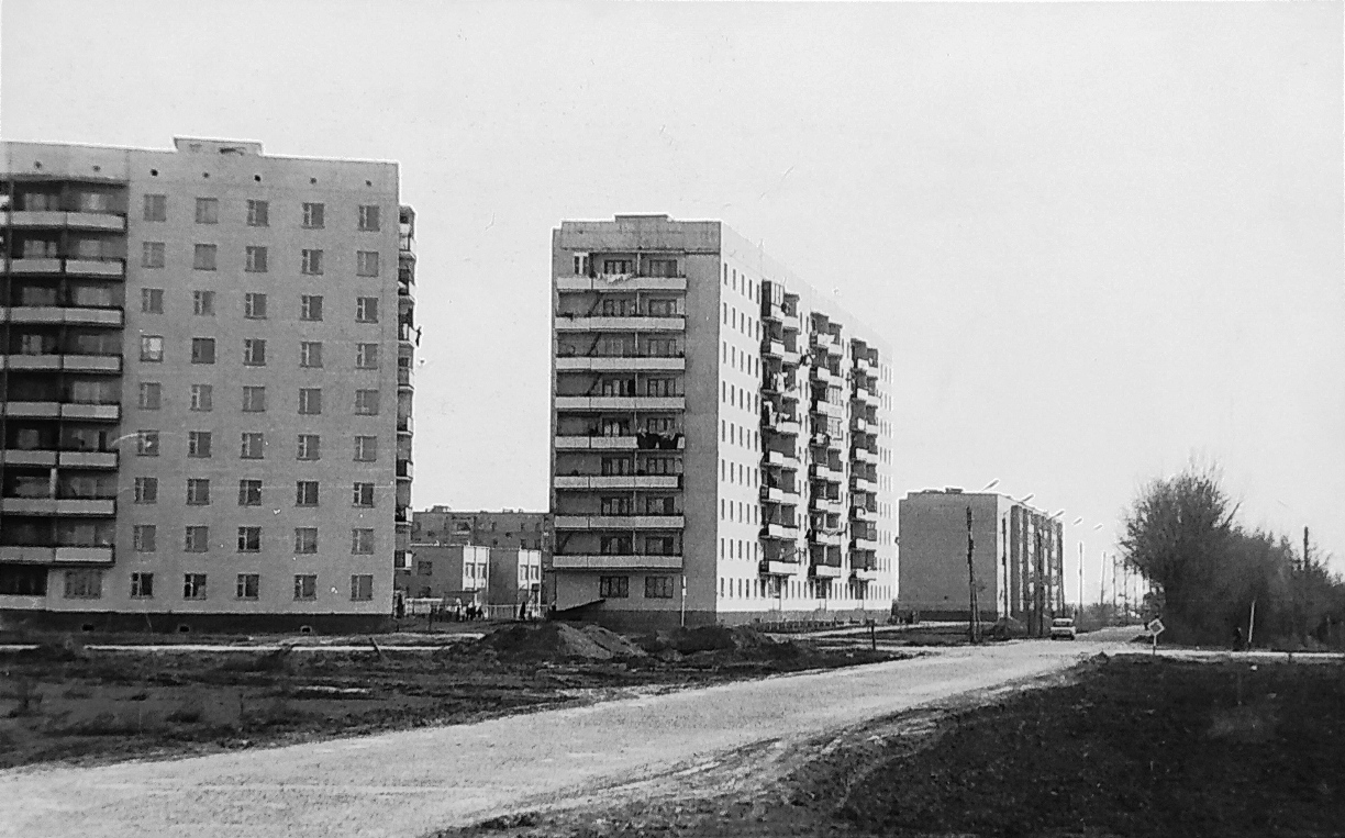 Нефтекумск, 2-й микрорайон, 12; 2-й микрорайон, 28