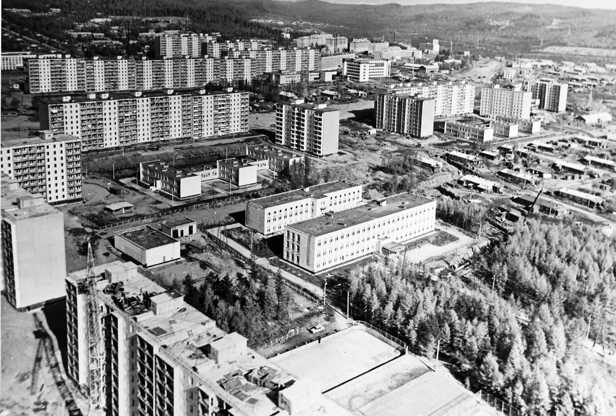 Тында, Улица Красная Пресня, 24; Улица Красная Пресня, 26; Улица Красная Пресня, 28; Профсоюзная улица, 12; Улица Красная Пресня, 32; Улица Красная Пресня, 36; Профсоюзная улица, 10