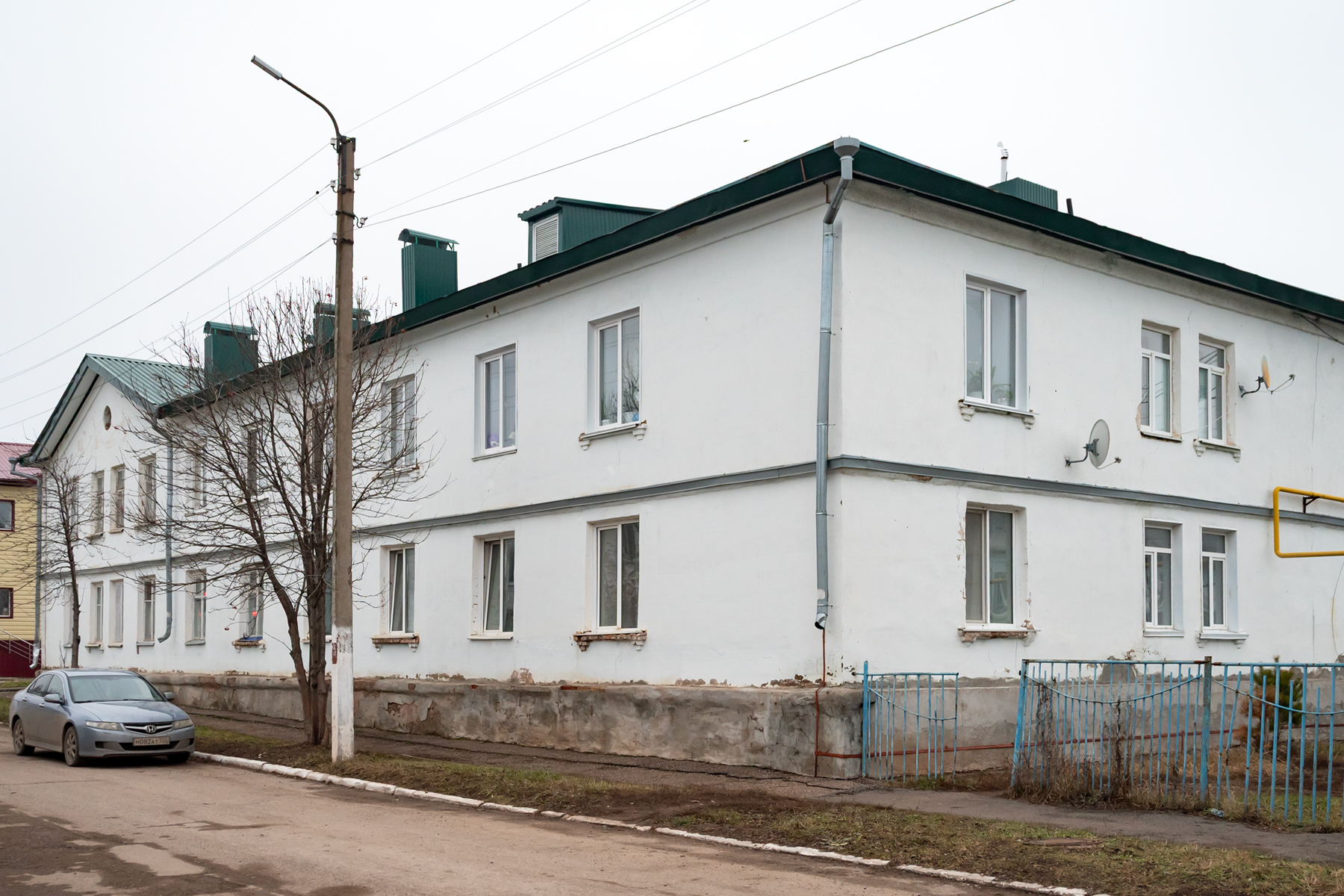 Белебеевский район, прочие н.п., пос. Приютово, улица Карла Маркса, 27