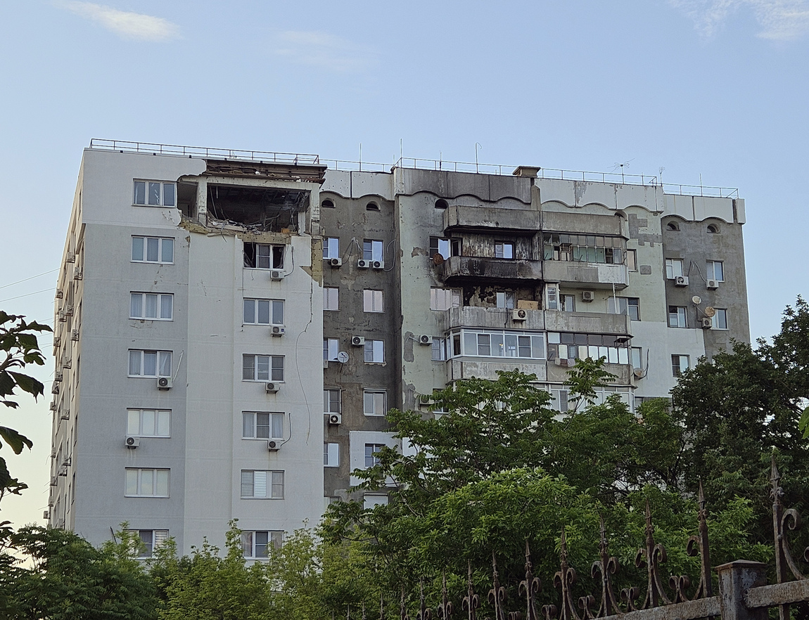 Novorossiysk, Пионерская улица, 14; Пионерская улица, 12