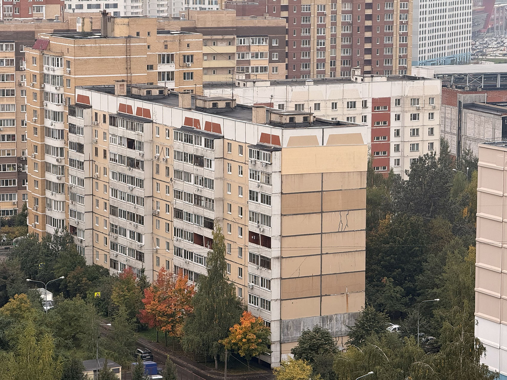 Мытищи, Улица Колпакова, 40 корп. 2; Улица Колпакова, 40; Улица Колпакова, 40 корп. 1