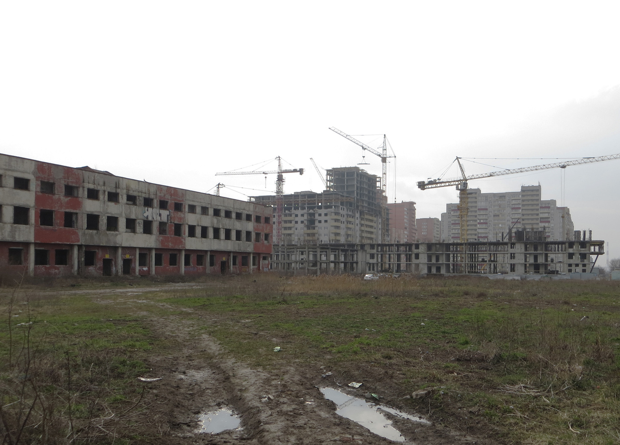 Rostov-on-Don, Улица Мильчакова, 7 стр. 1; Улица Жмайлова, 4Г