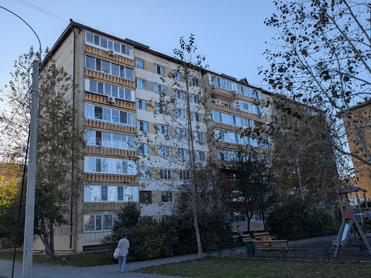Тюмень, Станционная улица, 16А