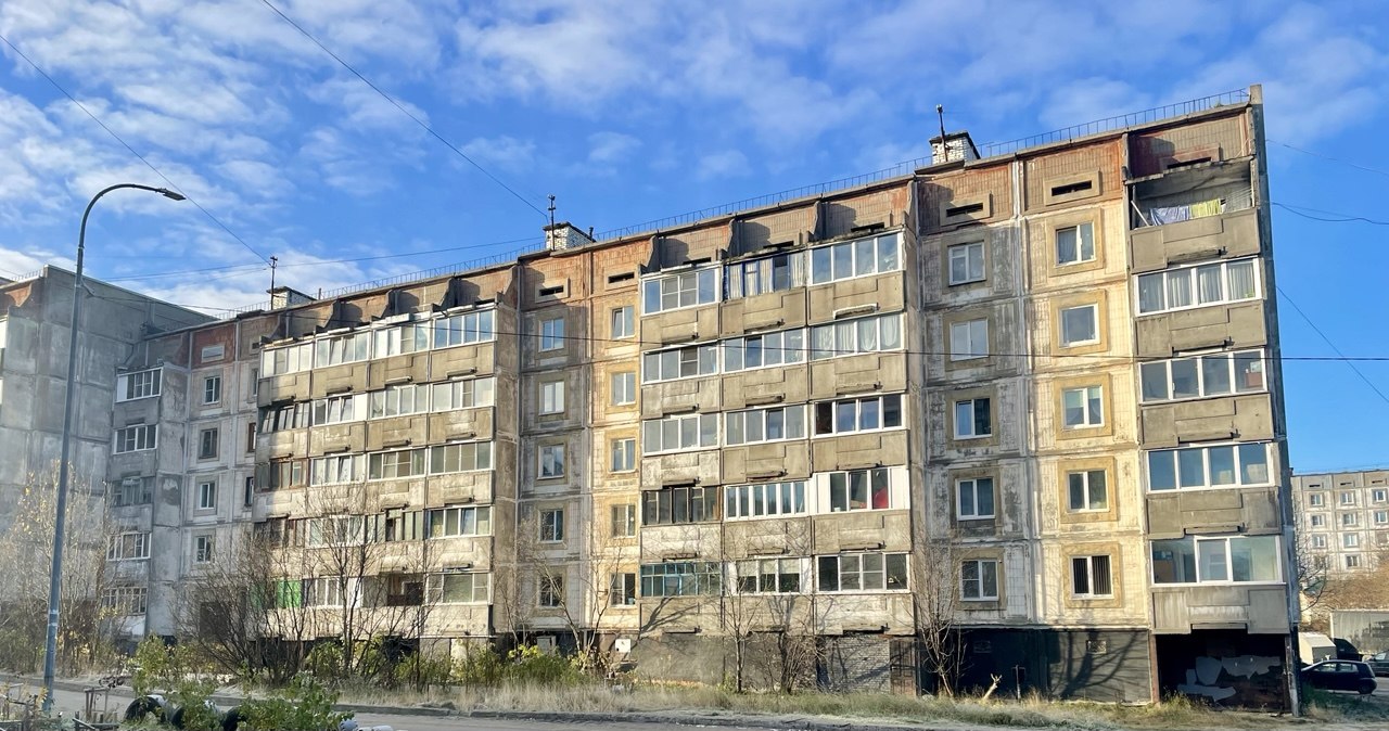 Мурманск, Район Росляково, Зелёная улица, 4