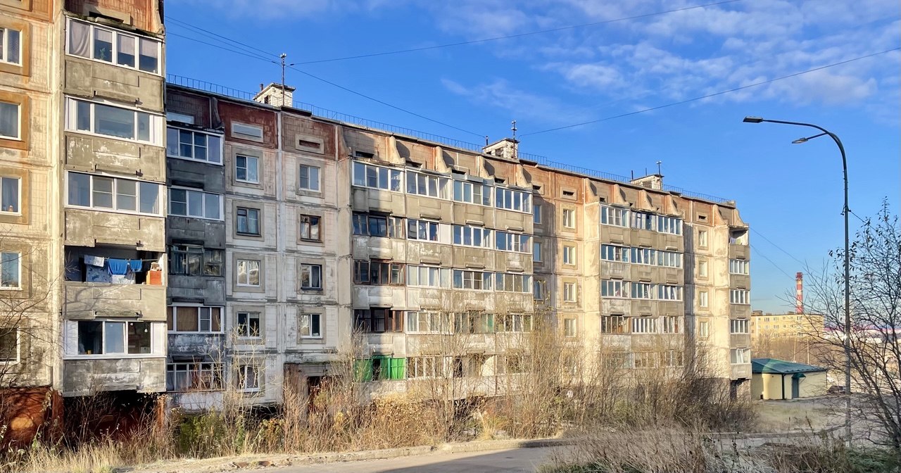 Мурманск, Район Росляково, Зелёная улица, 4