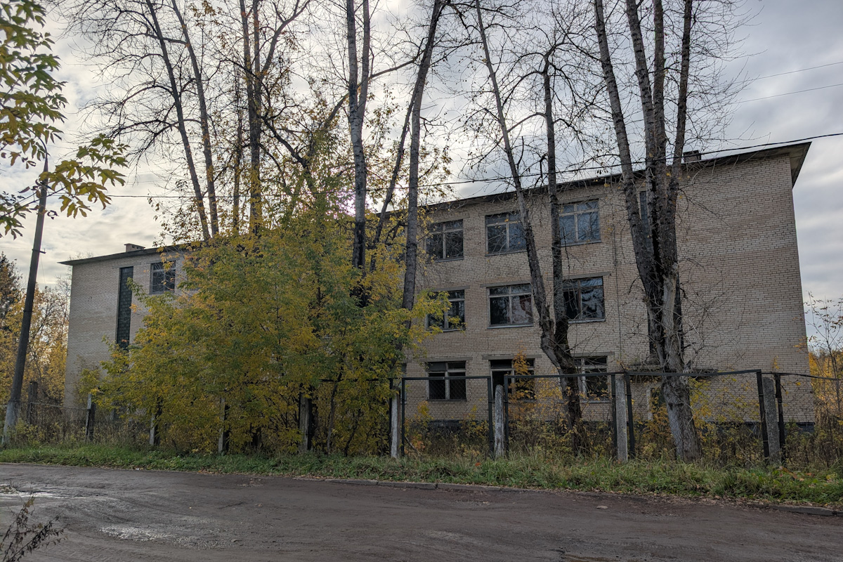 Александровский муниципальный округ, прочие н.п., городок Сергиев Посад-15, Октябрьская улица, 16*