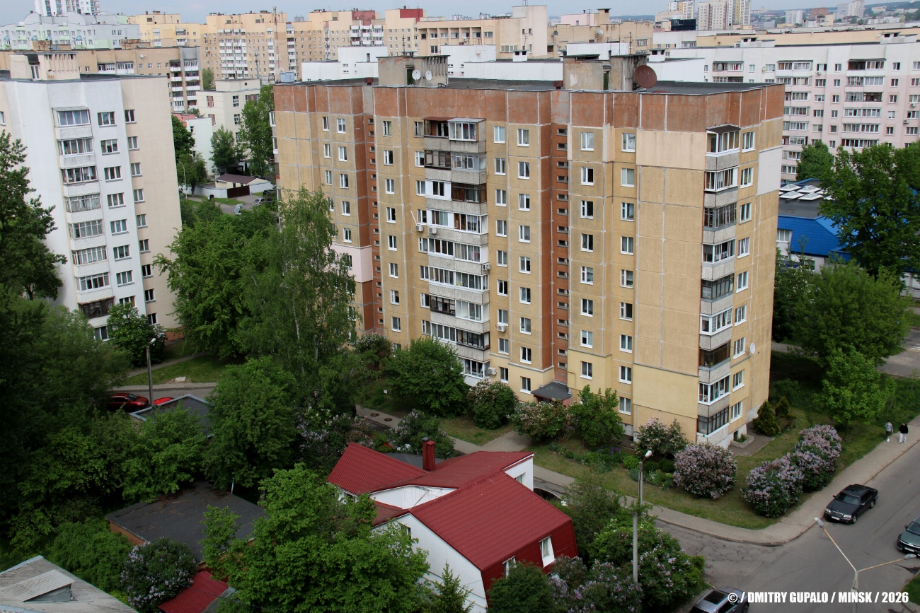 Минск, Козыревская улица, 16; Физкультурная улица, 25А