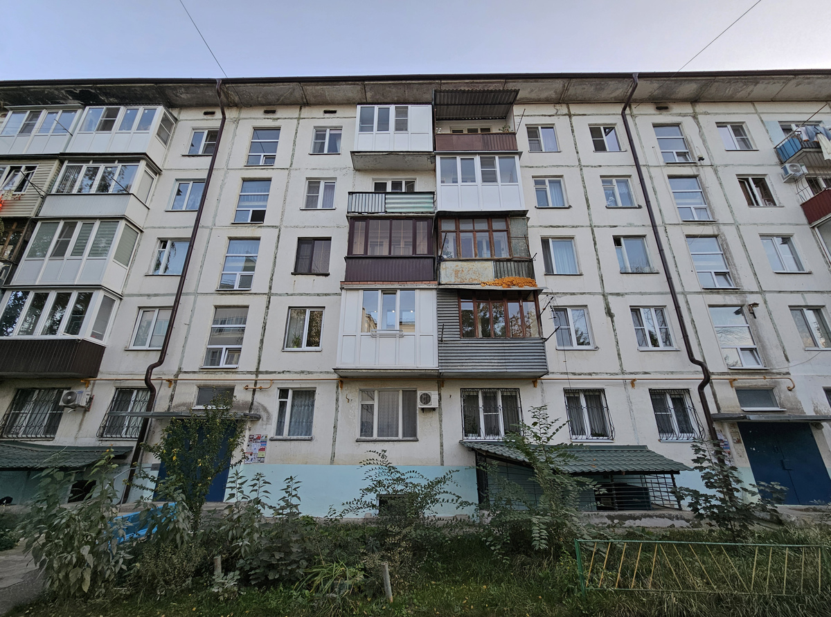 Пятигорск, Улица Восстания, 100